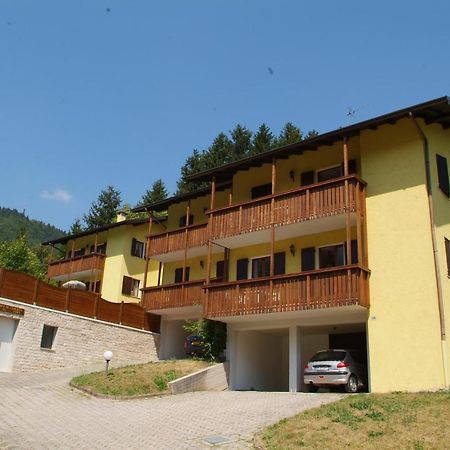 Residence Ai Tovi Bezzecca Kültér fotó